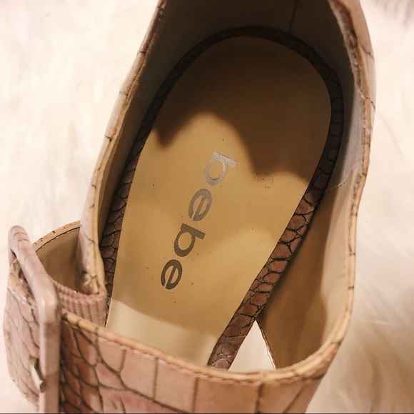 Bebe Snake Skin Buckle Heels! - Picture 4 of 5